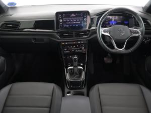 Volkswagen T-Roc 1.4TSI Design - Image 25