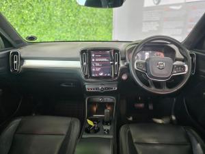 Volvo XC40 D4 AWD Momentum - Image 18