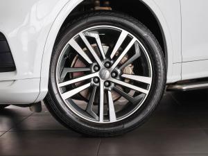 Audi Q5 40TDI quattro sport - Image 3