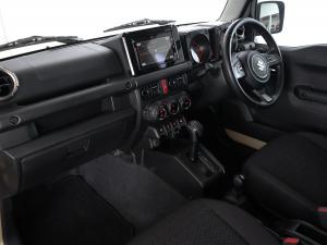Suzuki Jimny 1.5 GLX AllGrip 3-door auto - Image 17