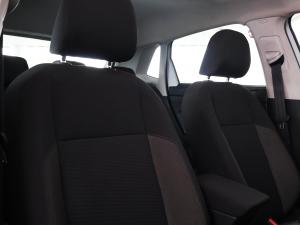 Volkswagen Polo hatch 1.0TSI Life auto - Image 21