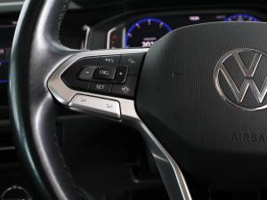 Volkswagen Polo hatch 1.0TSI Life auto - Image 26