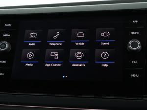 Volkswagen Polo hatch 1.0TSI R-Line - Image 18