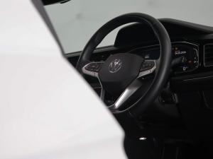 Volkswagen Polo hatch 1.0TSI R-Line - Image 19