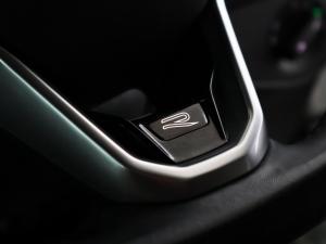 Volkswagen Polo hatch 1.0TSI R-Line - Image 22