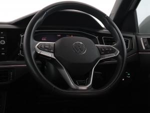Volkswagen Polo hatch 1.0TSI R-Line - Image 24