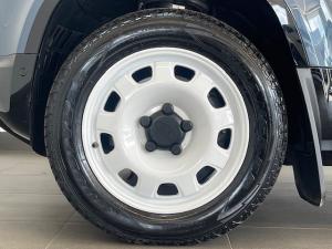 Land Rover Defender 110 D250 S - Image 10