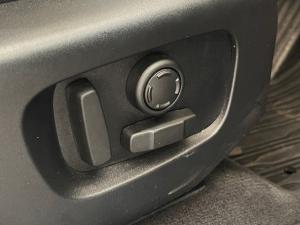 Land Rover Range Rover Evoque D200 R-Dynamic SE - Image 6