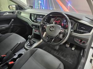 Volkswagen Polo hatch 1.0TSI Trendline - Image 5