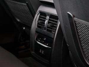 BMW 3 Series 320i M Sport - Image 17