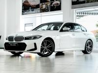 Thumbnail BMW 3 Series 320i M Sport