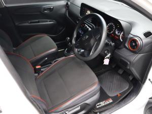 Hyundai Grand i10 1.0 Motion hatch manual - Image 9