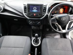 Toyota Vitz 1.0 XR manual - Image 8