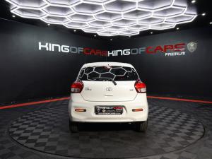 Toyota Vitz 1.0 XR manual - Image 5