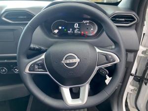 Nissan Magnite 1.0 Move panel van - Image 14