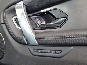 Land Rover Discovery Sport D200 R-Dynamic SE - Image 2