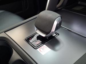 Land Rover Discovery Sport D200 R-Dynamic SE - Image 3