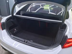 Alfa Romeo Giulia 2.0T Super - Image 12