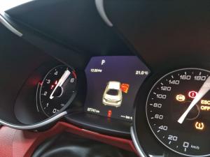 Alfa Romeo Giulia 2.0T Super - Image 18