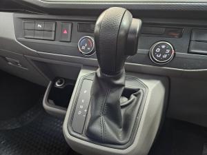 Volkswagen Transporter 2.0TDI Kombi SWB Trendline auto - Image 10