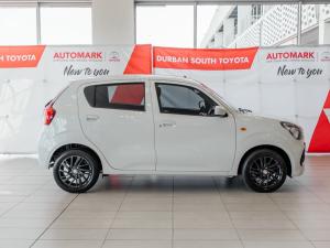 Toyota Vitz 1.0 XR manual - Image 3