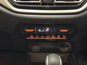 Toyota Starlet 1.5 XR auto - Image 12