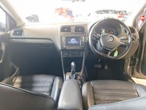 Volkswagen Polo Vivo hatch 1.6 Comfortline auto - Image 6