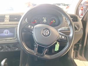 Volkswagen Polo Vivo hatch 1.6 Comfortline auto - Image 8