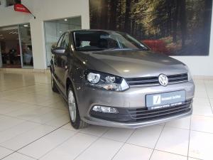 Volkswagen Polo Vivo hatch 1.6 Comfortline auto - Image 1