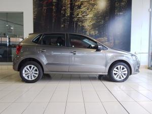 Volkswagen Polo Vivo hatch 1.6 Comfortline auto - Image 3