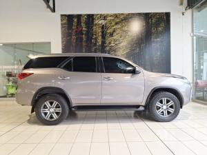 Toyota Fortuner 2.4GD-6 auto - Image 3