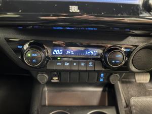 Toyota Hilux 2.8GD-6 double cab Legend RS auto - Image 14