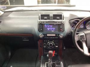 Toyota Land Cruiser Prado 3.0DT VX - Image 15