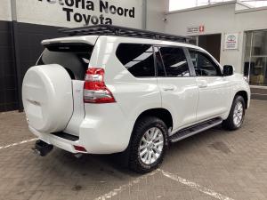 Toyota Land Cruiser Prado 3.0DT VX - Image 2