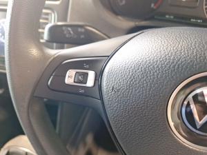 Volkswagen Polo Vivo hatch 1.4 Comfortline - Image 9