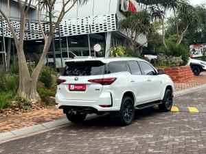 Toyota Fortuner 2.8GD-6 4x4 GR-Sport - Image 2