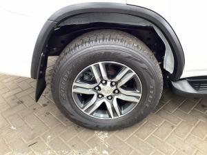 Toyota Fortuner 2.4GD-6 manual - Image 19