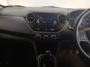 Hyundai Grand i10 1.0 Motion - Image 14