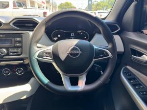 Nissan Magnite 1.0 Visia manual - Image 8