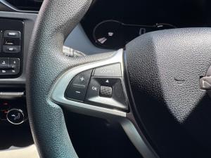 Nissan Magnite 1.0 Visia manual - Image 9