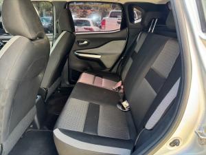 Nissan Magnite 1.0 Visia manual - Image 16