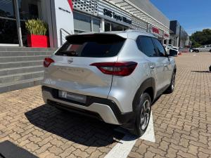 Nissan Magnite 1.0 Visia manual - Image 2