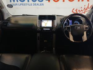 Toyota Land Cruiser Prado 4.0 VX - Image 6