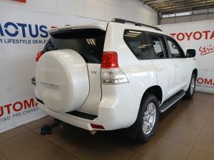 Toyota Land Cruiser Prado 4.0 VX - Image 2