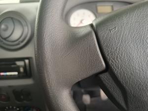 Nissan NP200 1.6 Safety PackS/C - Image 9