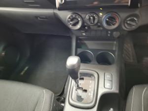 Toyota Hilux 2.4 GD-6 Raider 4X4 automaticD/C - Image 11