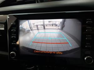 Toyota Hilux 2.4 GD-6 Raider 4X4 automaticD/C - Image 12