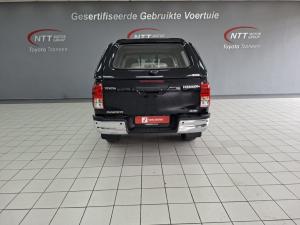 Toyota Hilux 2.4 GD-6 Raider 4X4 automaticD/C - Image 5