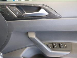 Volkswagen Polo 1.0 TSI Life DSG - Image 17