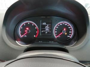 Volkswagen Polo Vivo 1.4 Life - Image 13